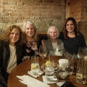 Meet your Posher, Lynne